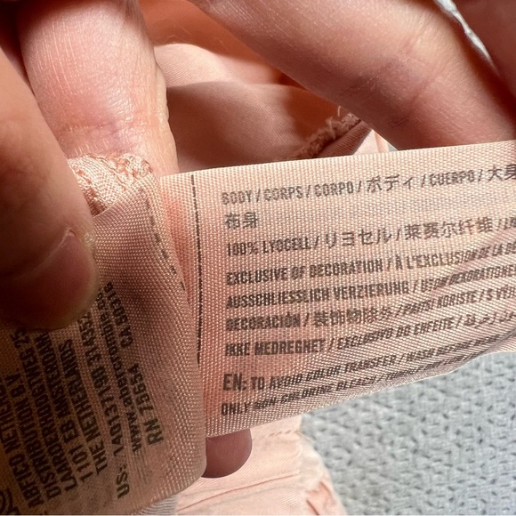 Abercrombie & Fitch Light Pink Short Sleeve Button Down Shirt Size Small - Picture 5 of 5